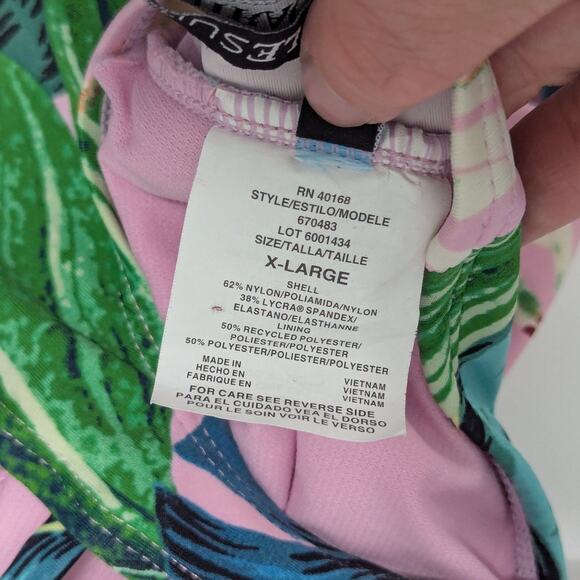 Miraclesuit Vintage Floral Leah Swimsuit High Neck One Piece Multi Pink X-Large - Picture 6 of 6